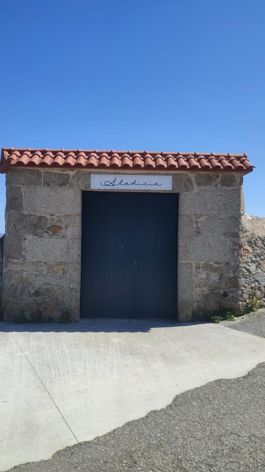 Villa Complejo Vacacional Aledicia Carreira Esterno foto
